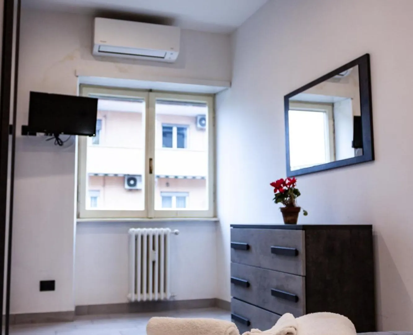 Domus Marconi Roma Apartment